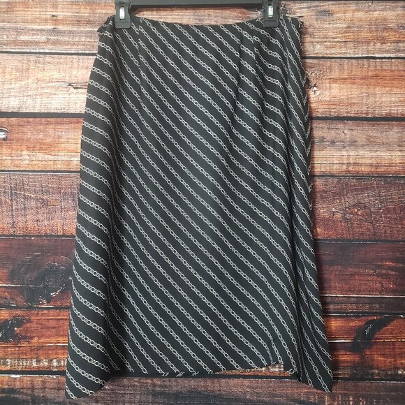 Talbots Silk Skirt Petites 14 P Lined Black White Chain Print - Picture 2 of 7